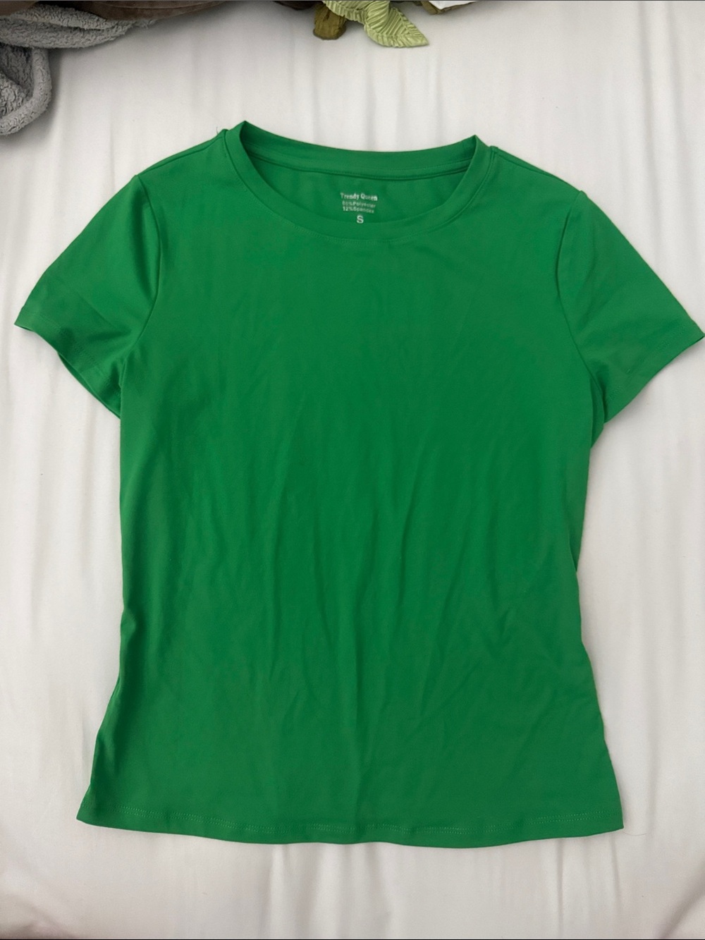 Amazon Green Short Sleeve Crewneck Tee